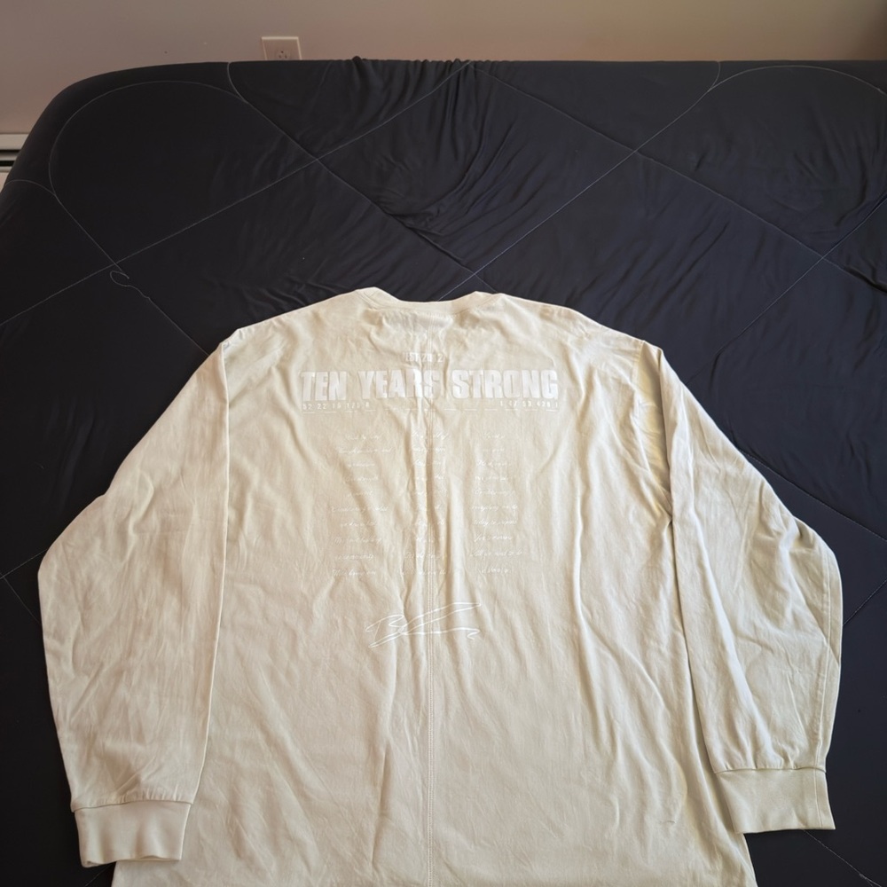 RARE Gymshark 10th Anniversary Men's Cream Long Sleeve Shirt